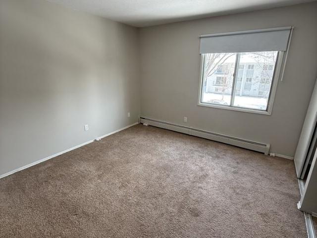 Apartment for rent in Wedgewood, Alberta
