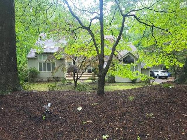 House for sale in Lincroft, New Jersey