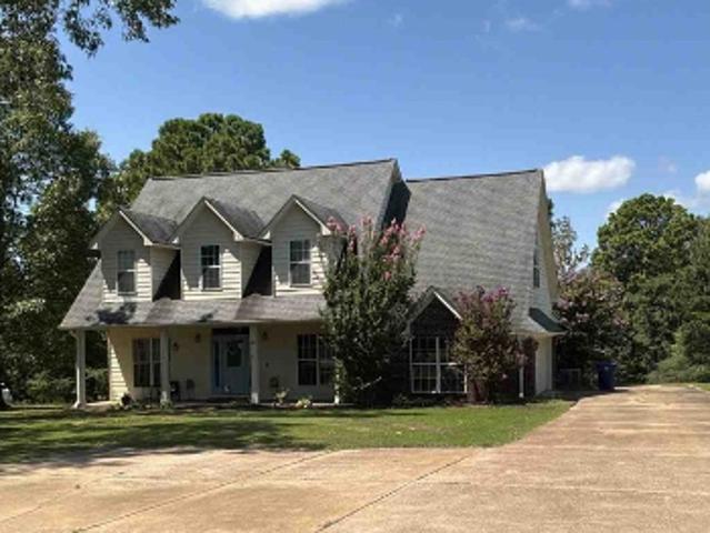 House for sale in Olive Branch, DeSoto County