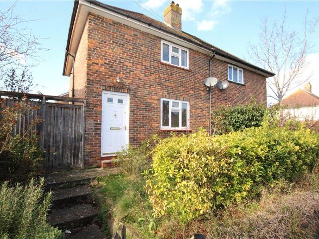House for rent in Bellfields, Guildford