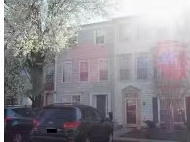 House for sale in Herndon