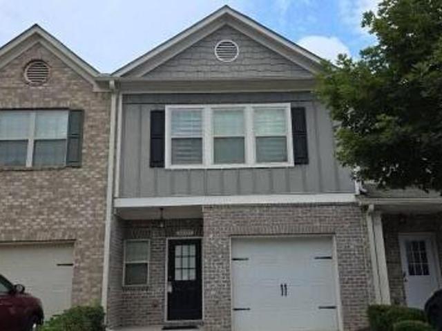 House for sale in Kennesaw