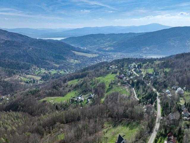 Grunt na sprzedaż w Międzybrodzie Żywieckie, Śląskie