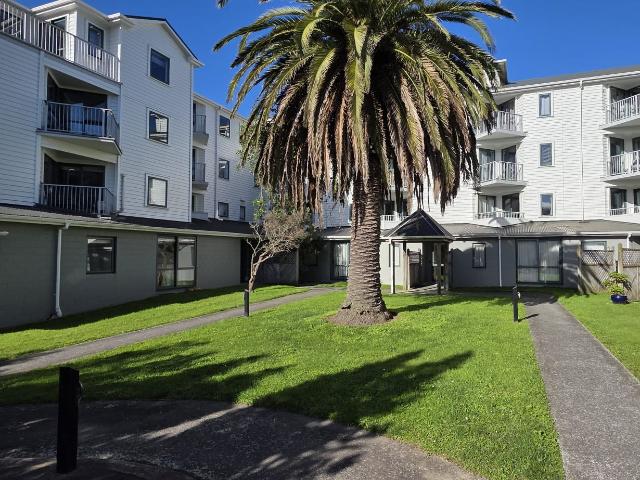 Apartment for rent in Berhampore, Wellington