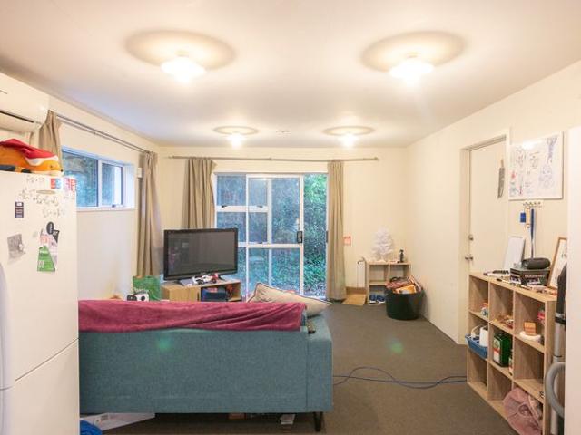 House for rent in Otakou