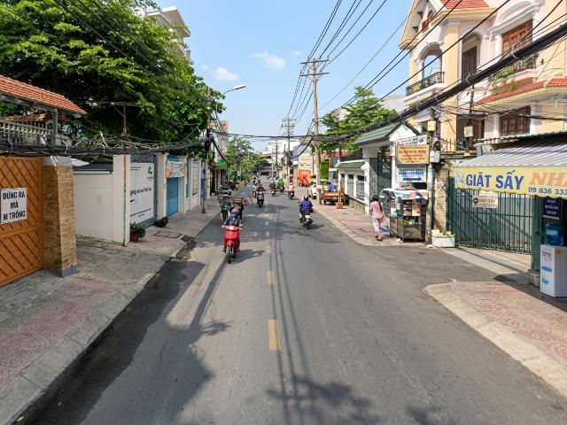 Nhà mặt phố bán