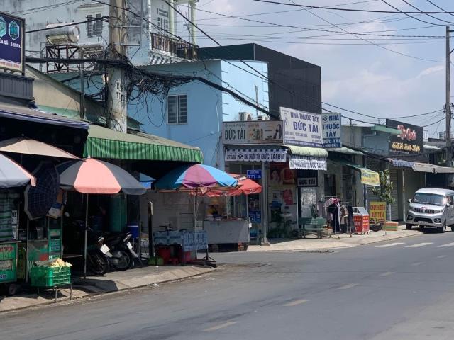Nhà mặt phố bán
