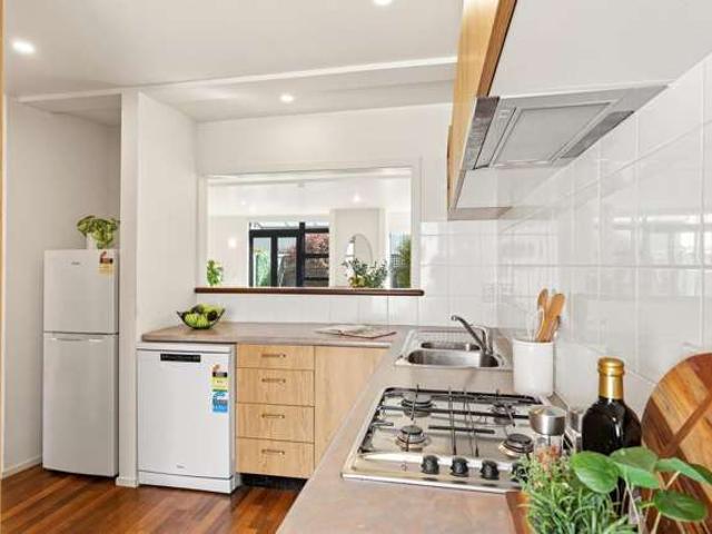 Townhouse for rent in Matata, Wellington