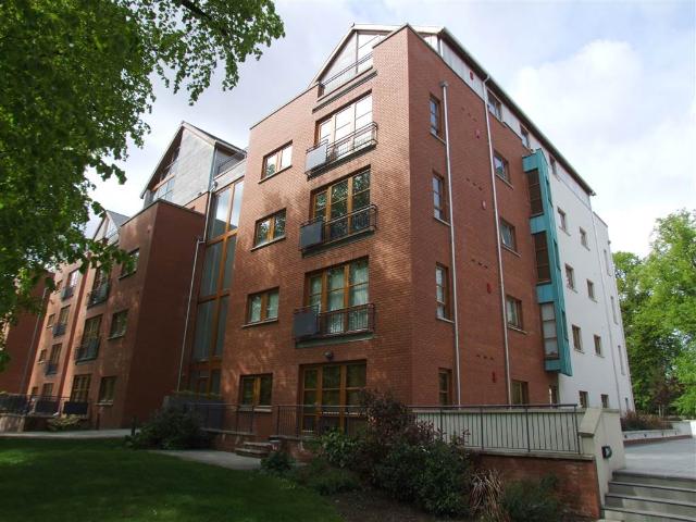 Apartment for rent in Queen's Quarter, Northern Ireland