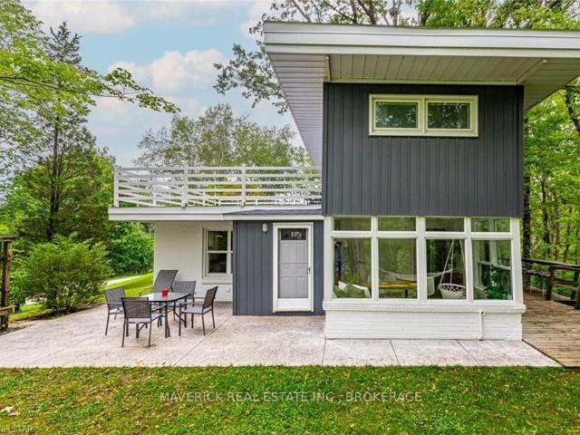 Property for sale in Plympton–wyoming, Ontario