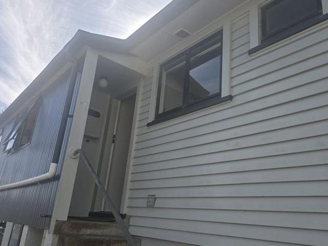 House for rent in Oratia, Oroua County