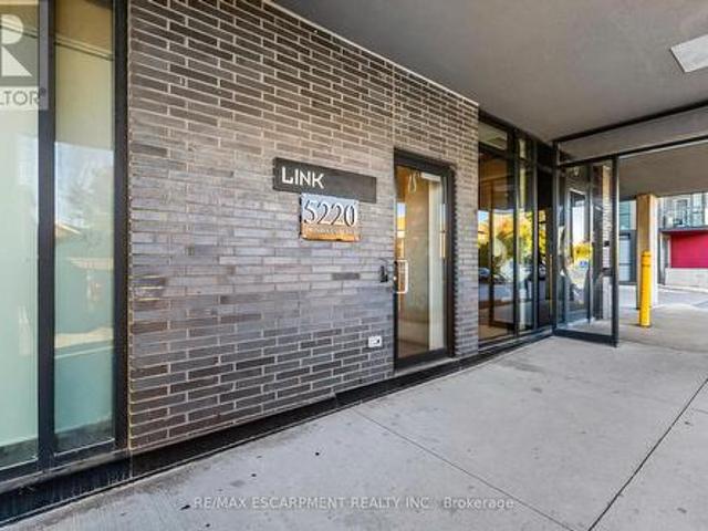 Condo for sale in Burlington, Ontario