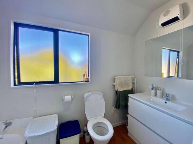 Townhouse for rent in Heathcote, Canterbury