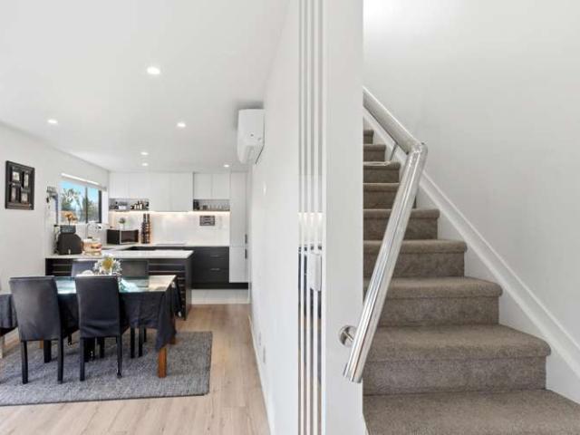 Townhouse for sale in Wairau Valley