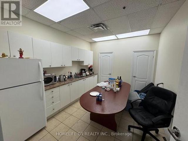 Commercial for rent in Georgina, Ontario