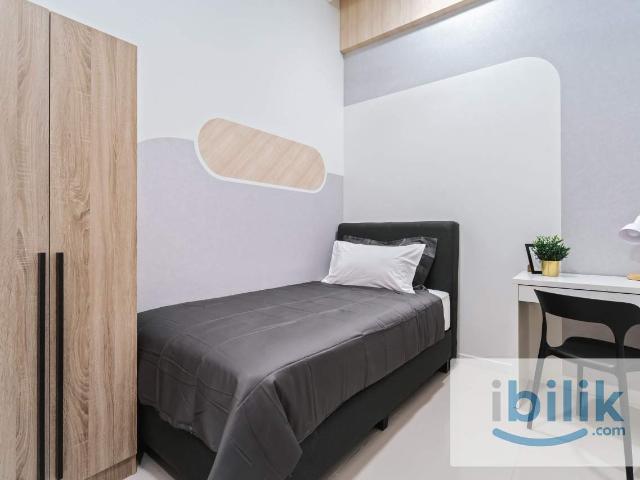 Room for rent in Petaling, Damansara Damai