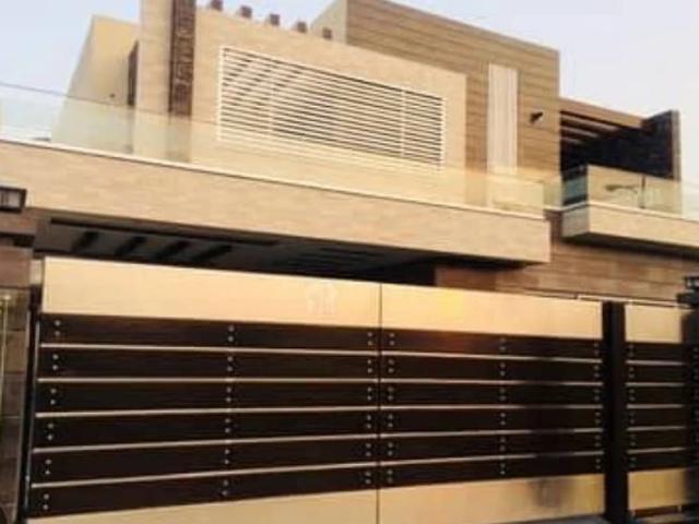 House for sale in ڈی-12 مركز, اسلام آباد
