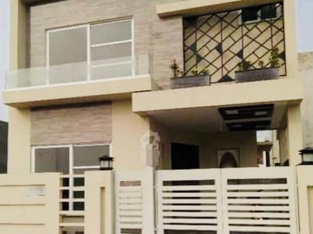 House for sale in ڈی-12 مركز, اسلام آباد