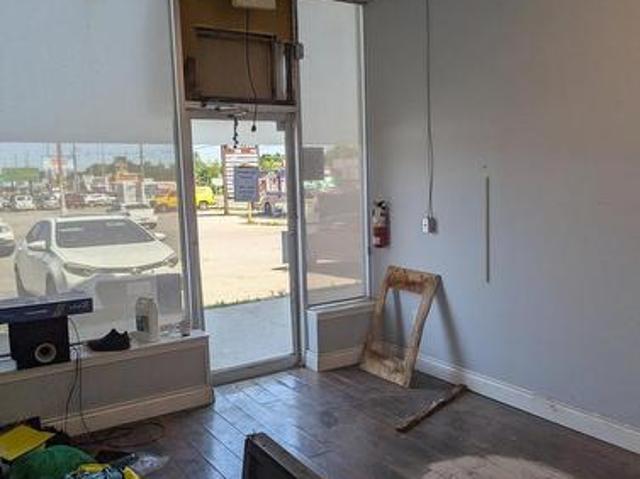 Commercial for rent in Arva, Ontario
