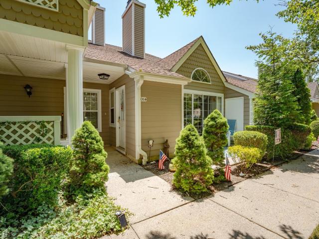 Condo for sale in Linwood