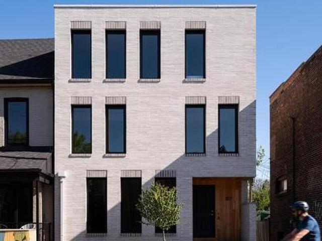 Condo for sale in Woburn, Ontario