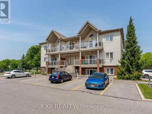 Townhouse for rent in Ottawa