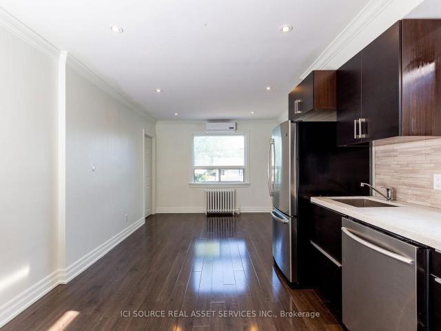 Townhouse for rent in Woburn, Ontario