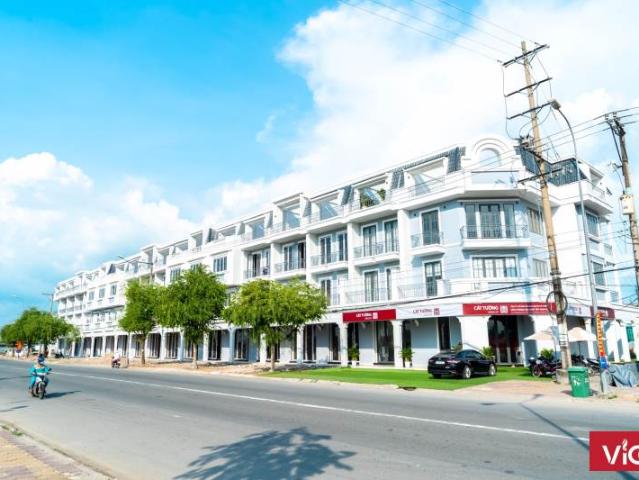 Nhà mặt phố bán tại Hậu Giang