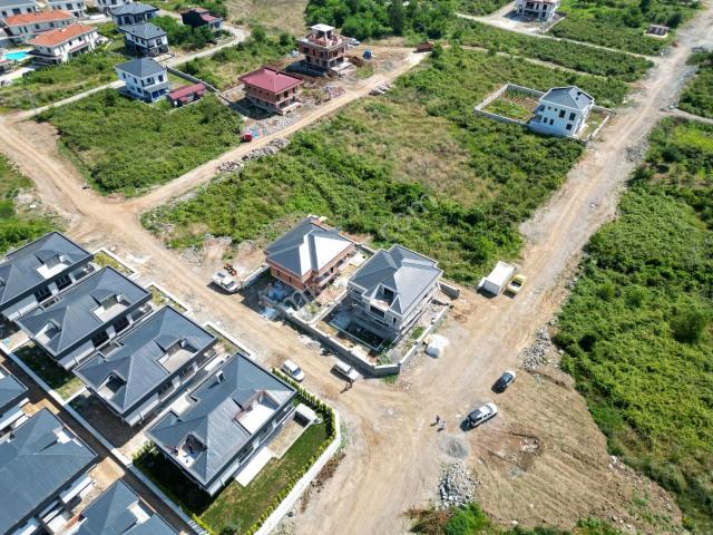 Gülyali içerisinde satılık Villa