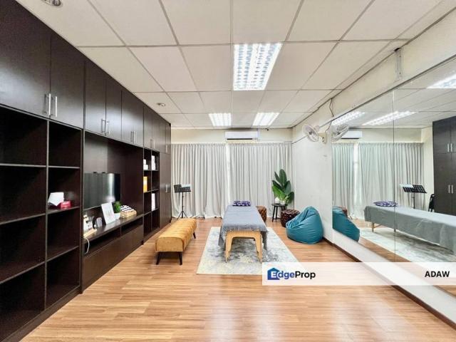 Shop for sale in Petaling, Alam Impian