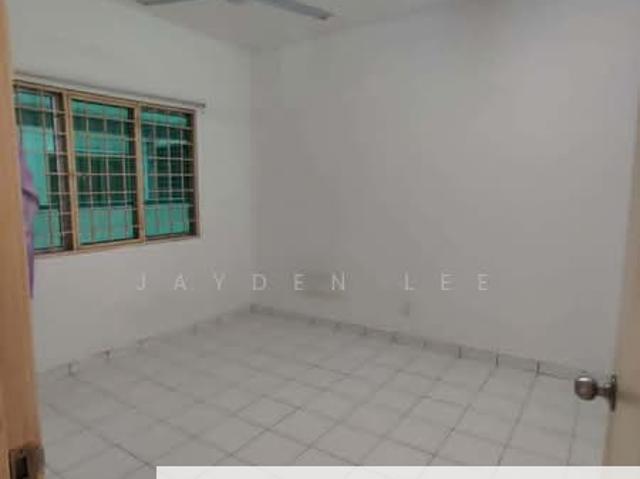 Condominium for sale in Petaling, Subang Jaya