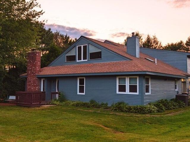 Condo for sale in Milford, Massachusetts