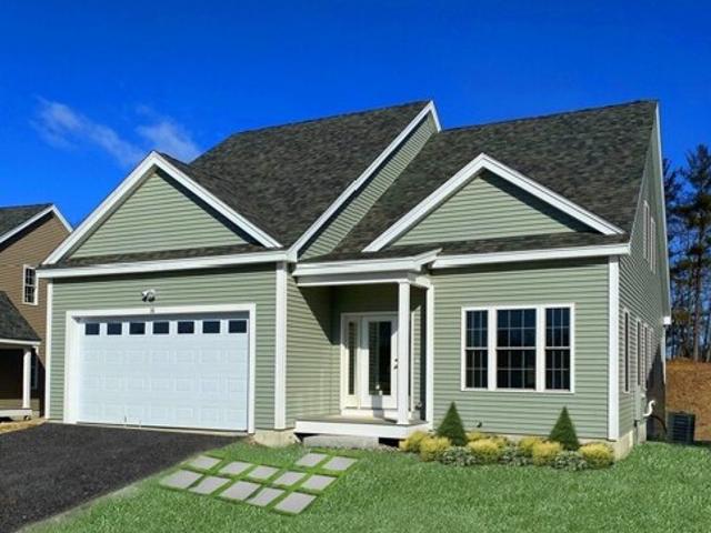House for sale in North Uxbridge, Massachusetts