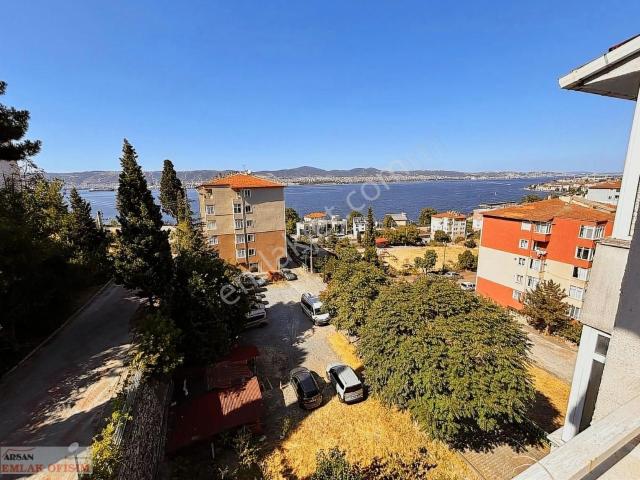 Gölcük, Kocaeli içerisinde satılık mülk