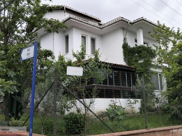 Gölcük, Kocaeli içerisinde satılık Villa