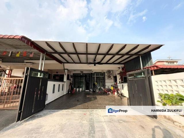 House for sale in Sendayan Village, Negeri Sembilan