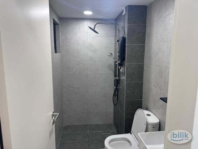 Room for rent in Petaling, Damansara Damai