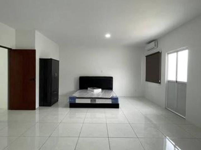 Townhouse for rent in Kuching, Bahagian Kuching