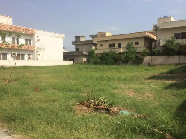 Land for sale in Islamabad