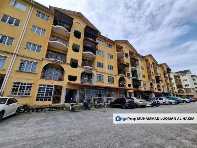 Flat for sale in Taman D' Menara, Kuala Langat