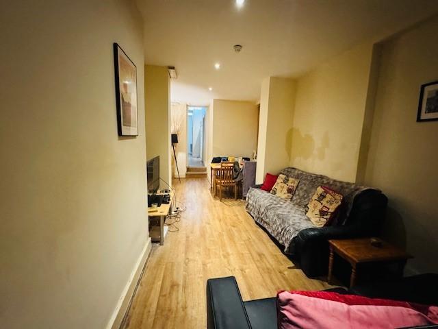 Apartment for rent in Stepney, Greater London