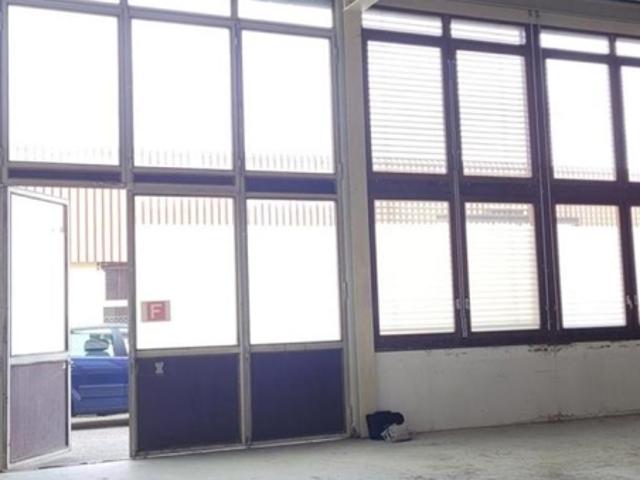 Atelier mieten in Satigny