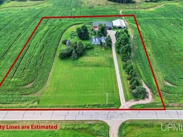 House for sale in Bark River