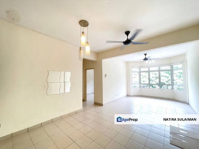 House for sale in Country Heights Damansara, Kuala Lumpur