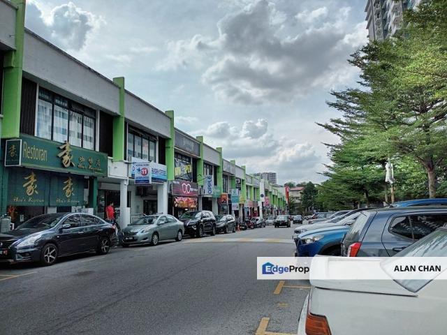 Shop for rent in Kajang, Langat