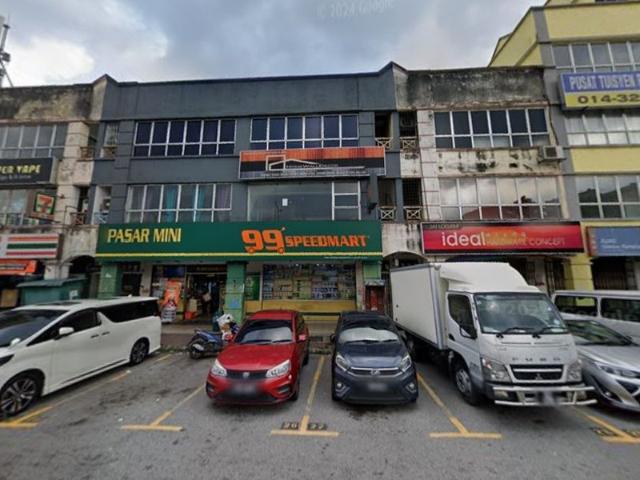 Shop for sale in Kajang, Langat