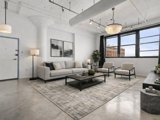 Condo for sale in Seaport, Boston