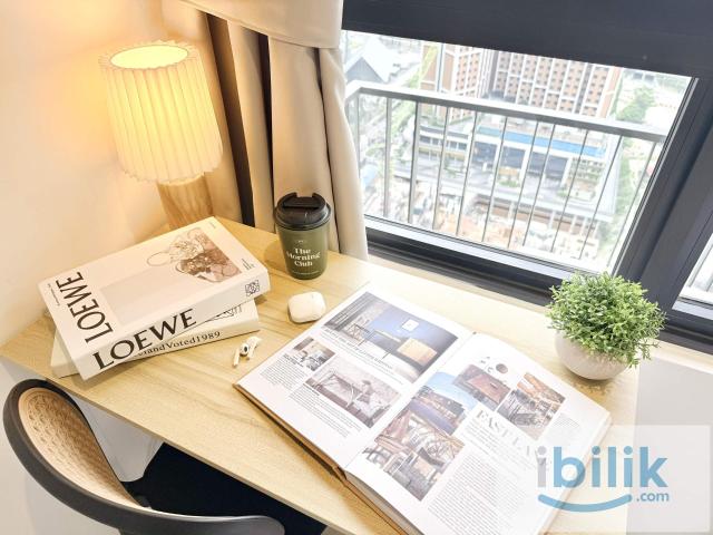 Room for rent in PJU 8, Petaling Jaya