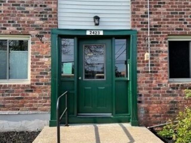 Condo for sale in Islip