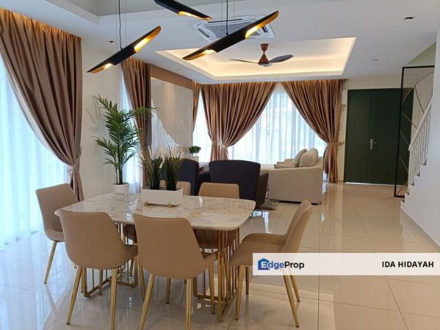 House for sale in Sendayan Village, Negeri Sembilan